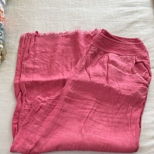 2/$20 American Eagle Outfitters Coral Pants